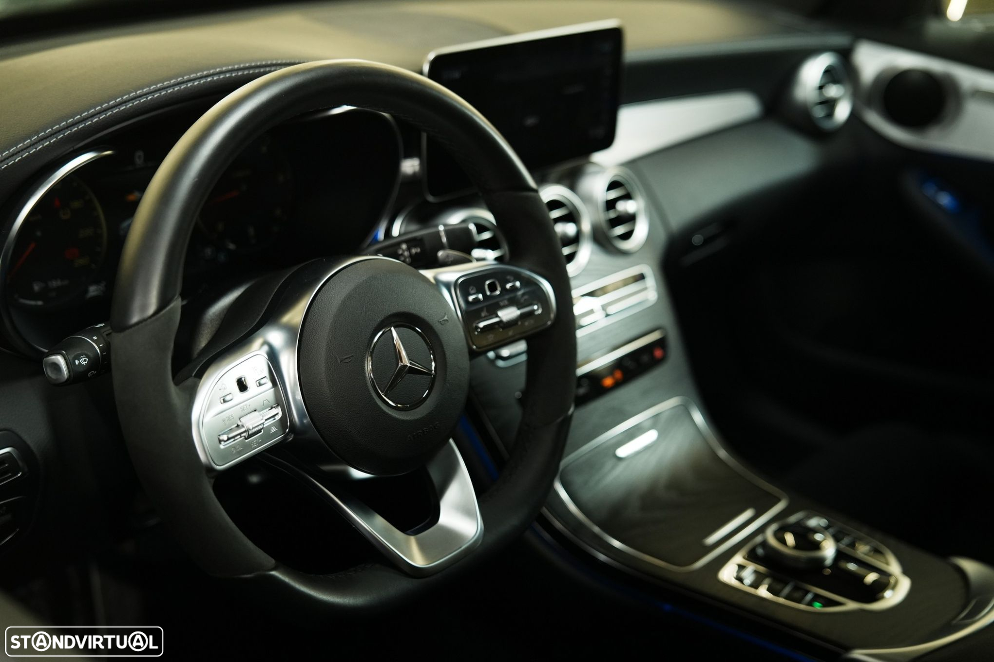 Mercedes-Benz C 220 d AMG Line - 37