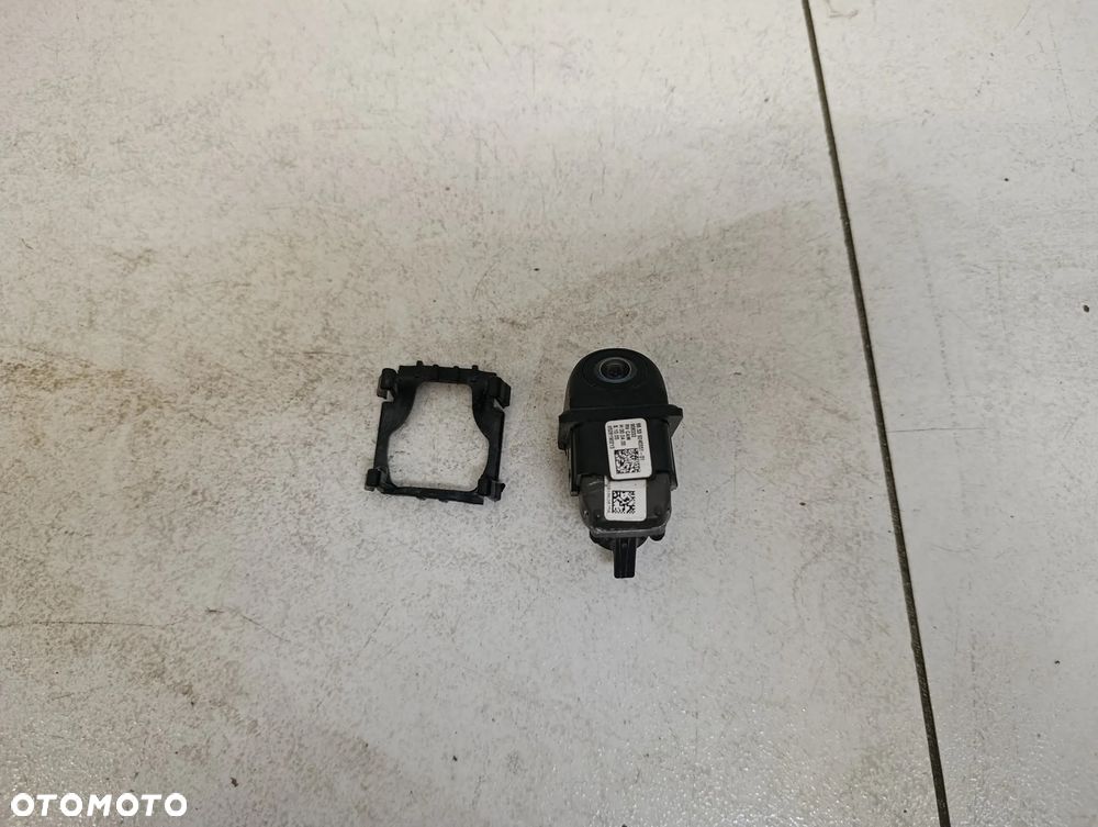 Kamera cofania BMW 7 F01 F02 lift - 1