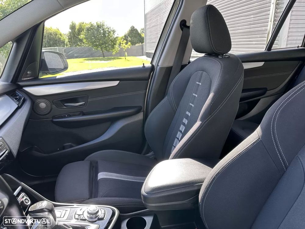 BMW 216 Gran Tourer d 7L Line Sport Auto - 40