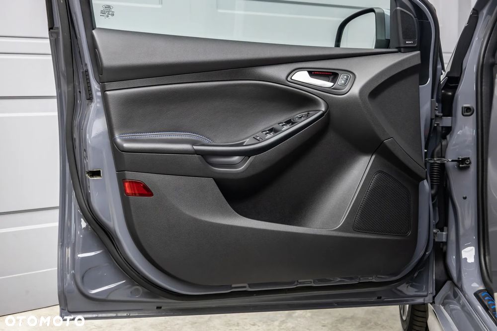 Ford Focus - 18