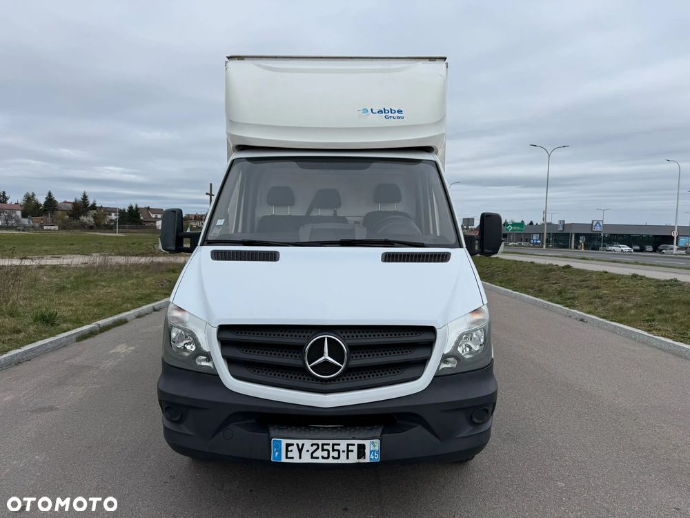 Mercedes-Benz Sprinter - 10