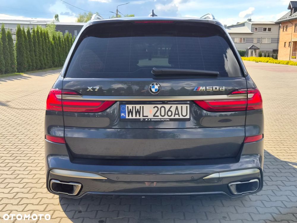 BMW X7 M50d sport - 36