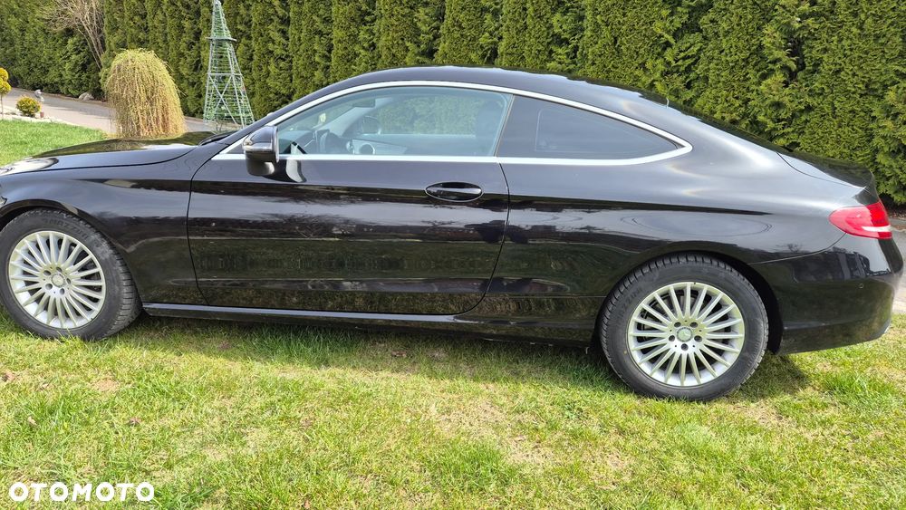 Mercedes-Benz Klasa C 220 d 9G-Tronic - 4