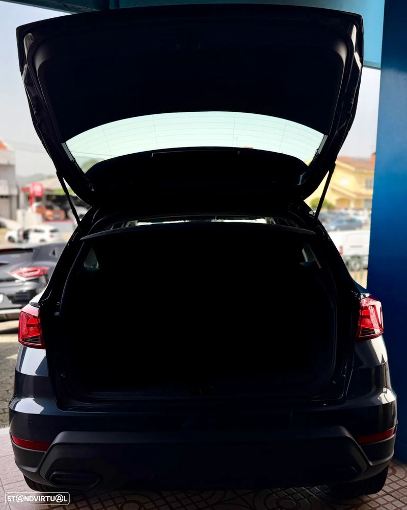 SEAT Arona 1.0 TSI Style DSG - 25