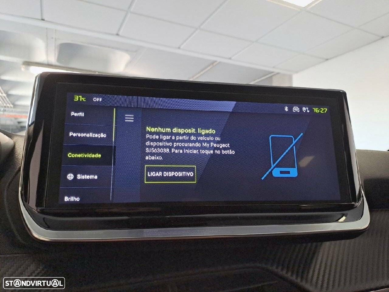 Peugeot 2008 1.2 Hybrid Allure e-DCS6 - 18