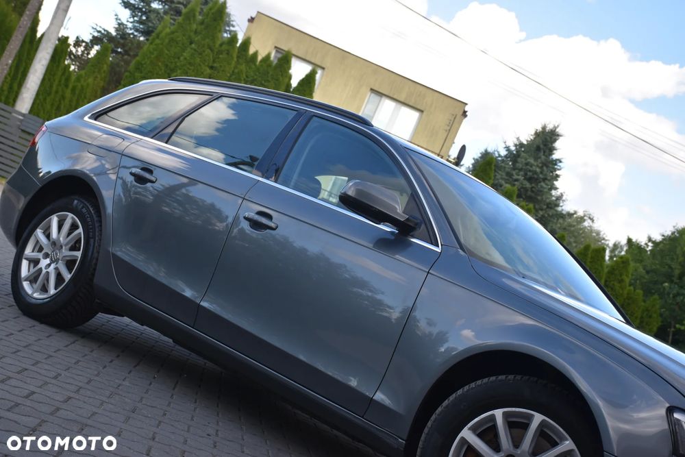 Audi A4 Avant 2.0 TDI DPF clean diesel Ambiente - 39