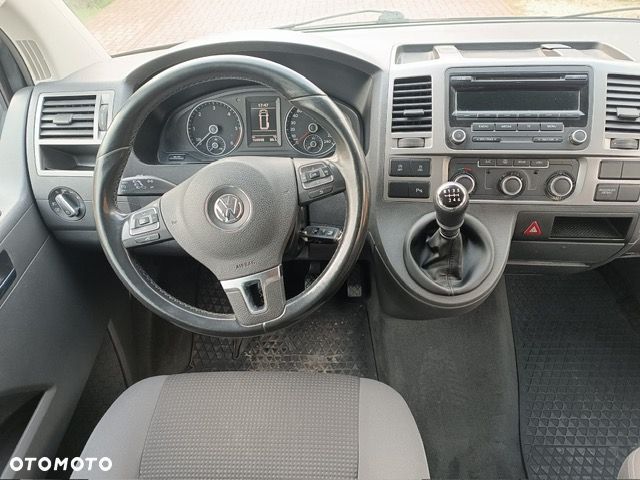Volkswagen Multivan - 6