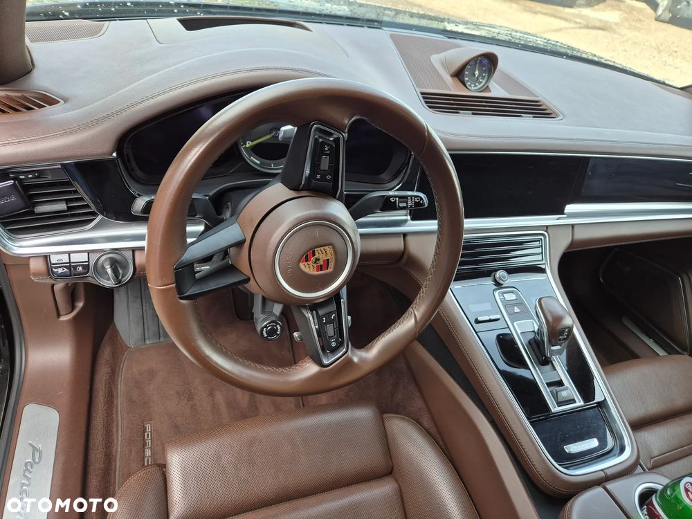 Porsche Panamera - 2