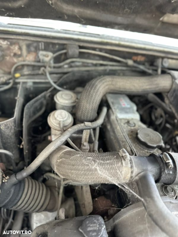 piese Hyundai Galoper 2.5 diesel argintie 5 Usi - 5