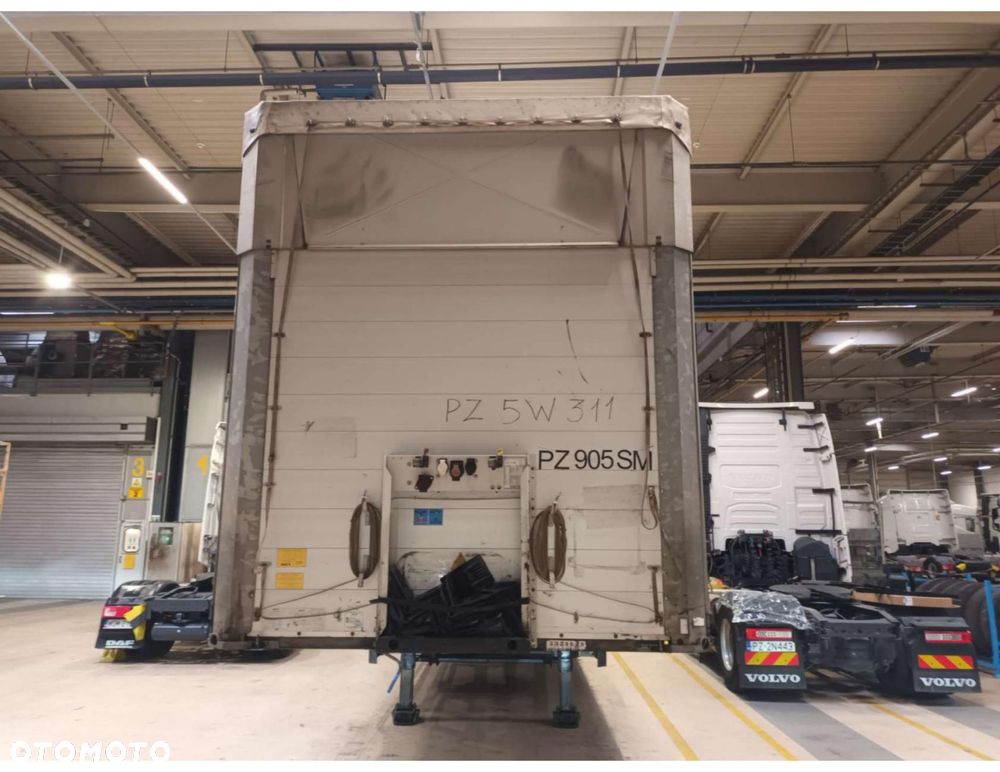 Schmitz Cargobull SCS24/L Varios