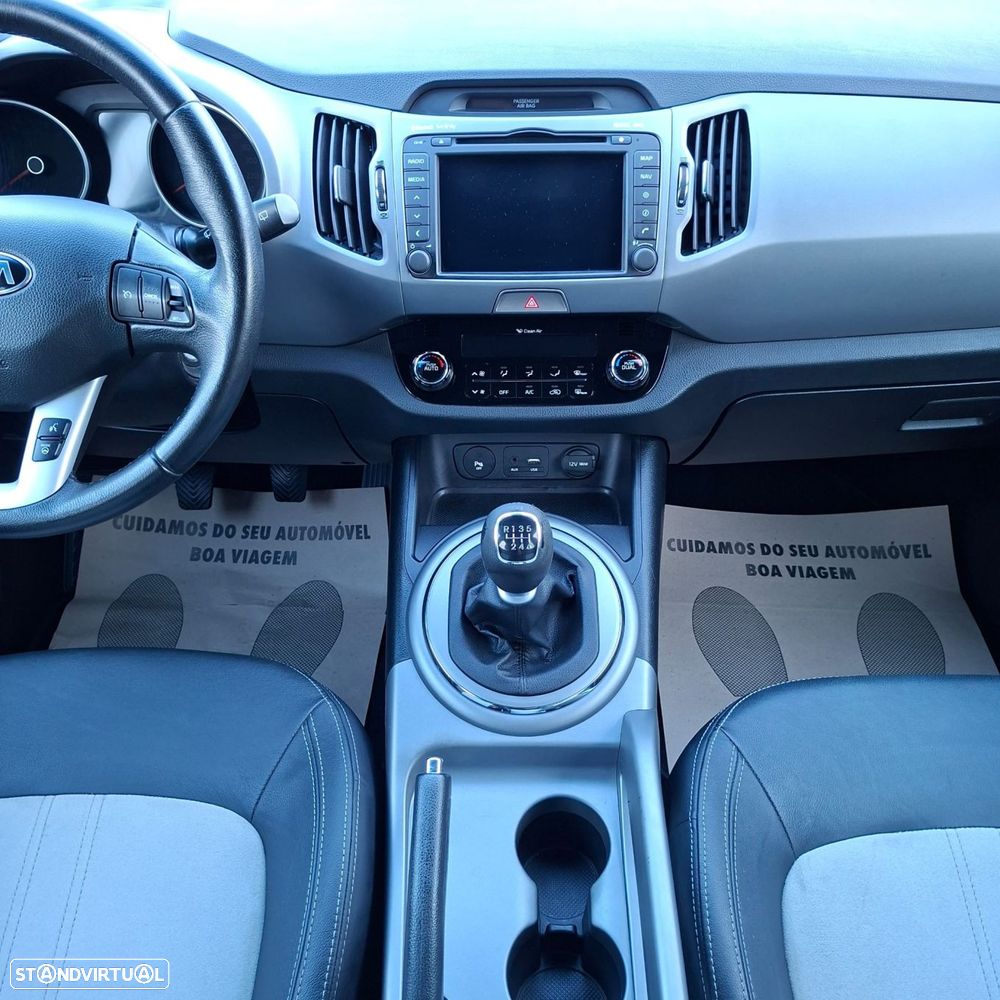 Kia Sportage 1.7 CRDi ISG TX Navi - 13