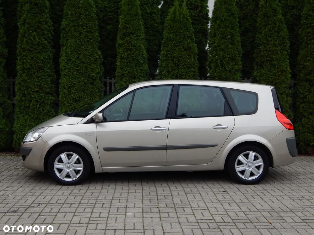 Renault Grand Scenic - 7