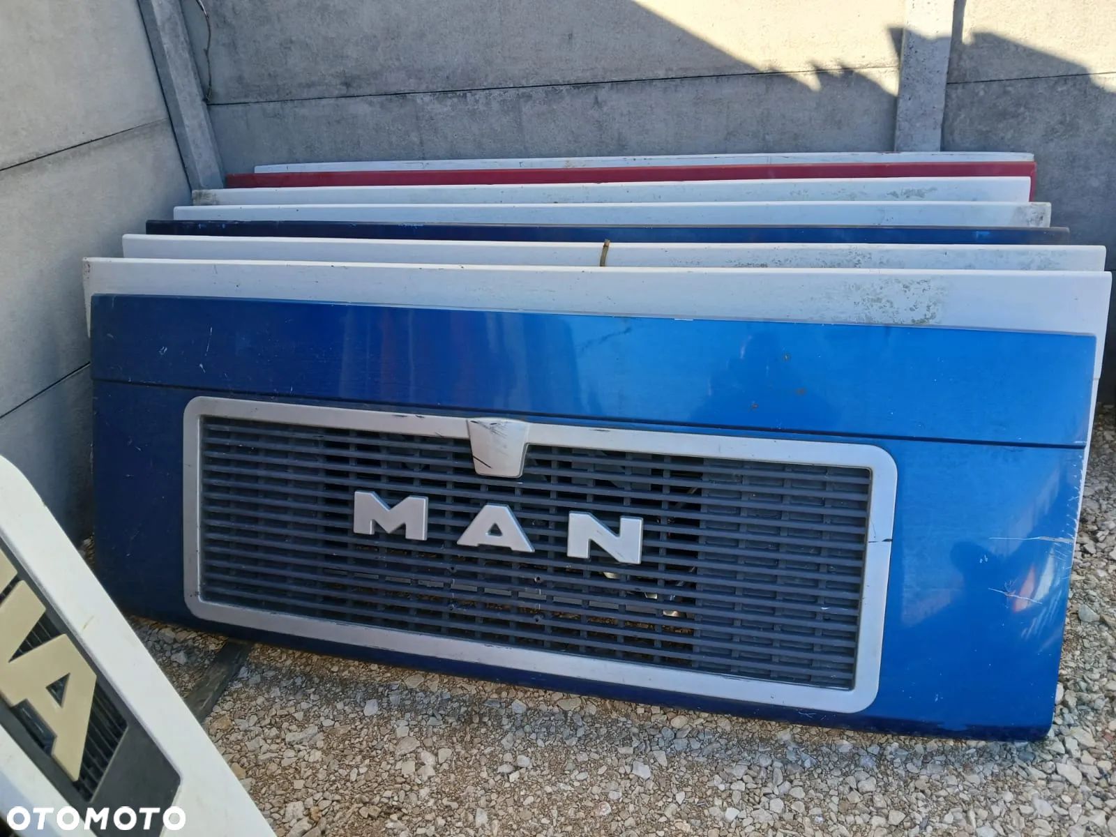 MASKA GRILLATRAPA MAN F90 F2000 M2000 - 1