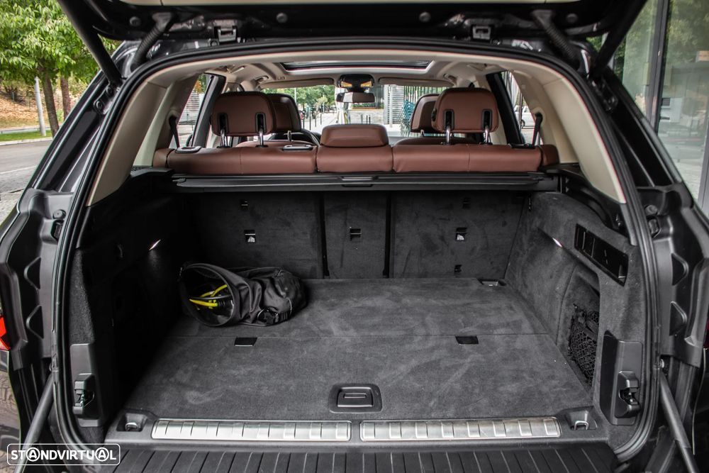 BMW X5 xDrive45e - 28