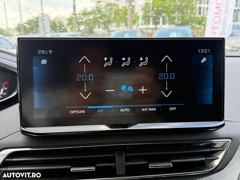 Peugeot 3008 1.2 PureTech 130 EAT8 GT - 29