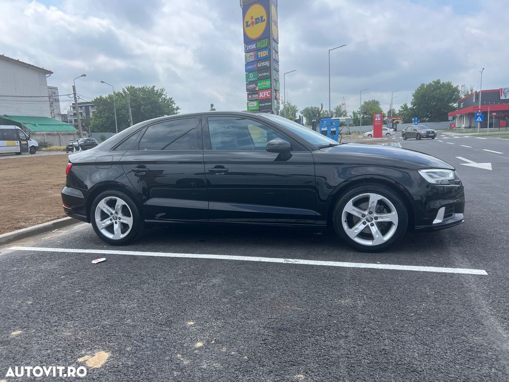 Audi A3 1.6 TDI (clean diesel) Attraction - 3