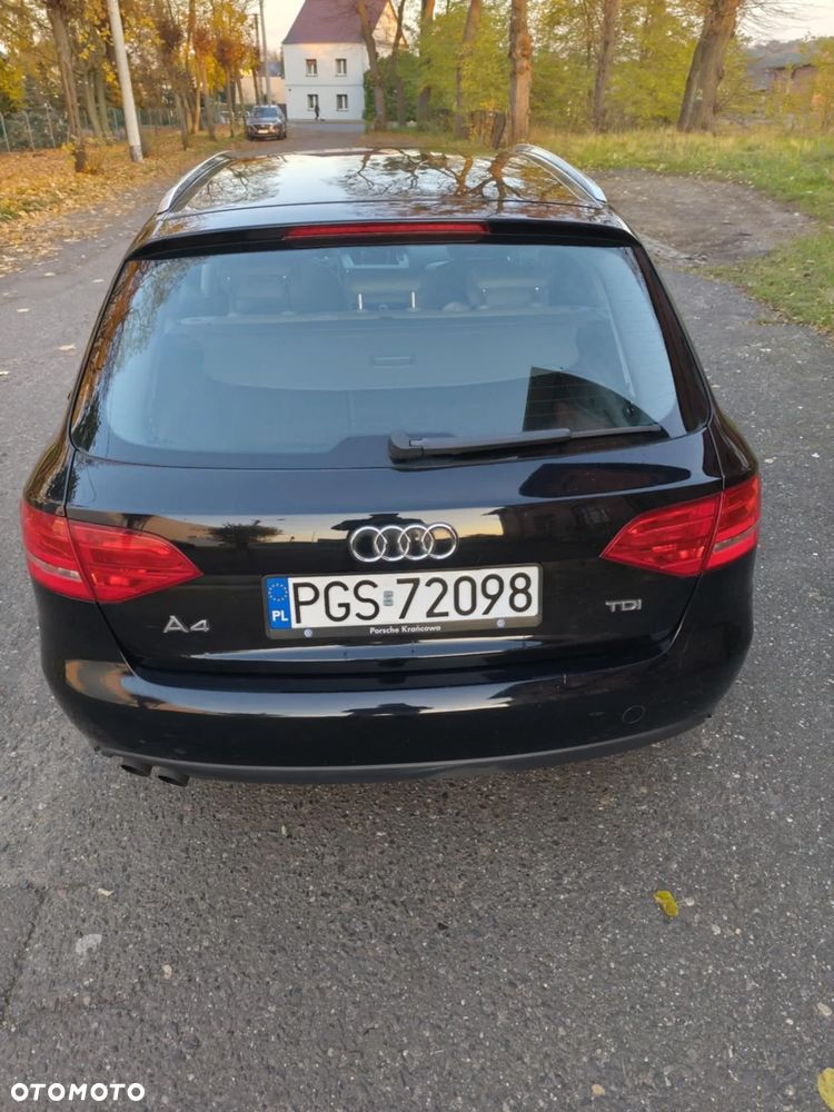 Audi A4 Avant - 6