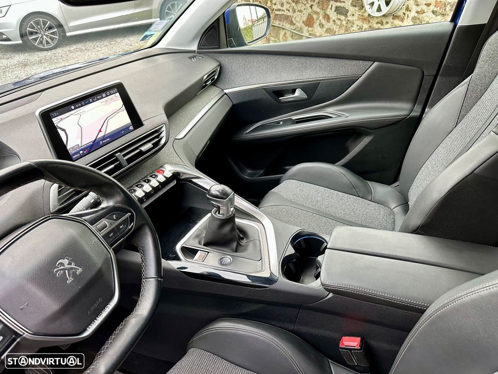Peugeot 3008 1.5 BlueHDi Allure - 17