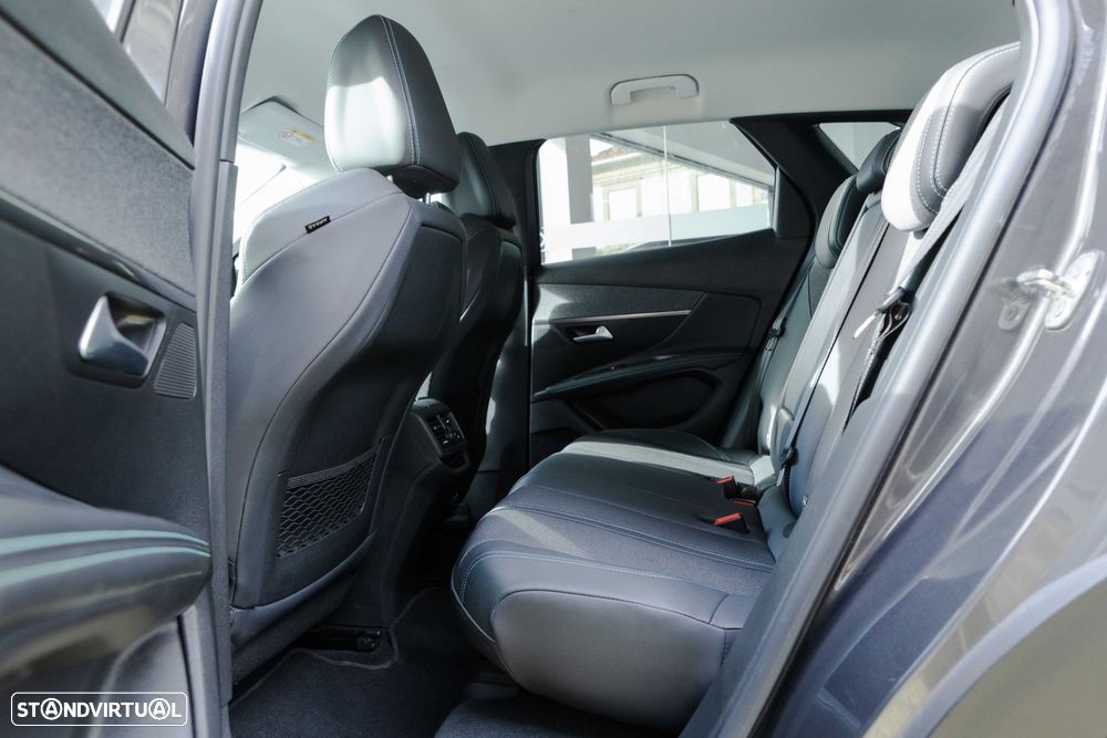 Peugeot 3008 1.2 PureTech Allure EAT8 - 16