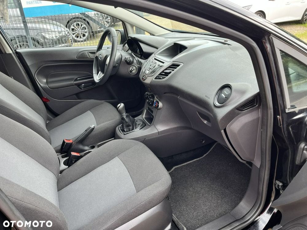 Ford Fiesta - 14