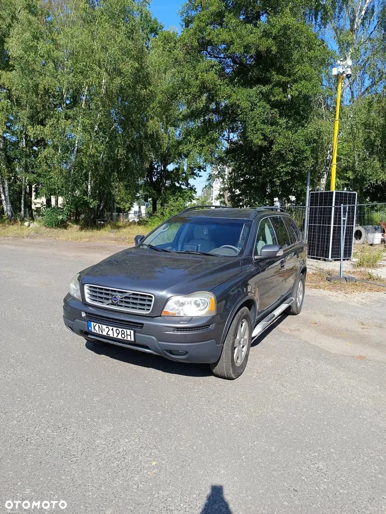 Volvo XC 90 - 1