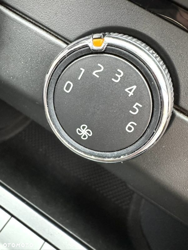 Skoda Octavia 1.0 TSI Ambition - 26