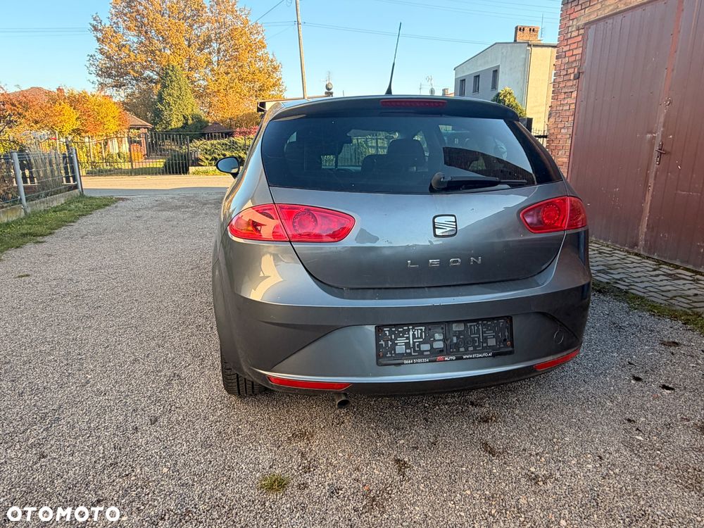 Seat Leon 2012 photo 4