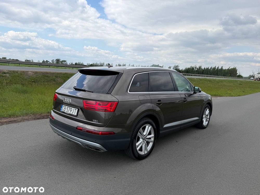 Audi Q7 - 4