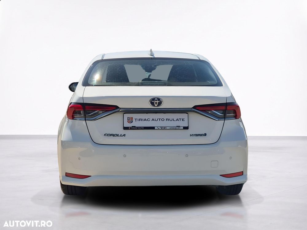 Toyota Corolla 1.8 HSD Business - 5