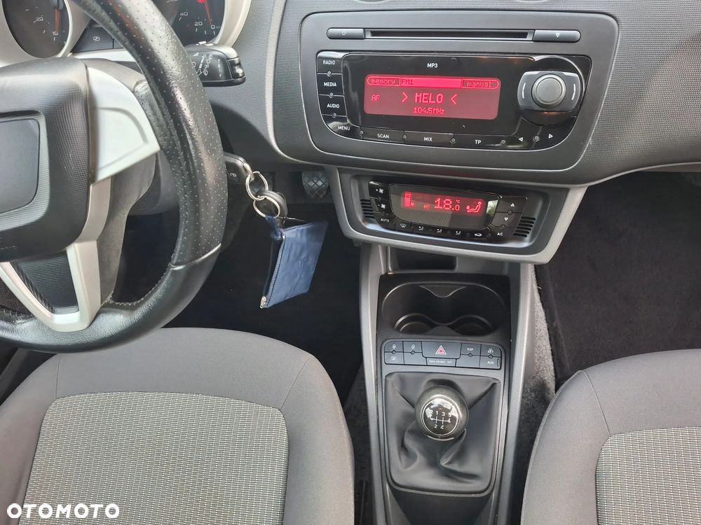 Seat Ibiza 1.4 16V Style - 22