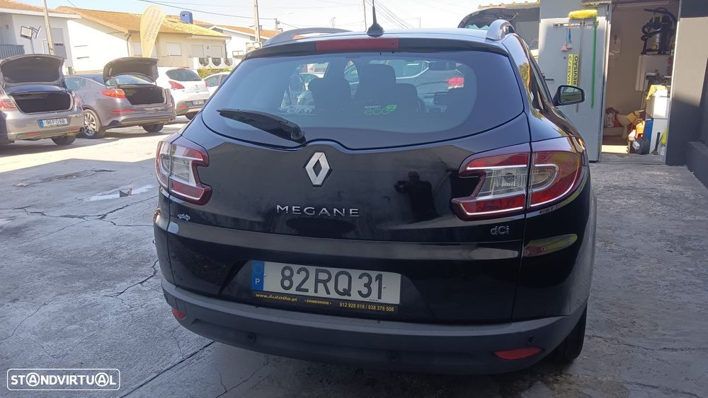 Renault Megane Sport Tourer 1.5 dCi Dynamique SS - 14