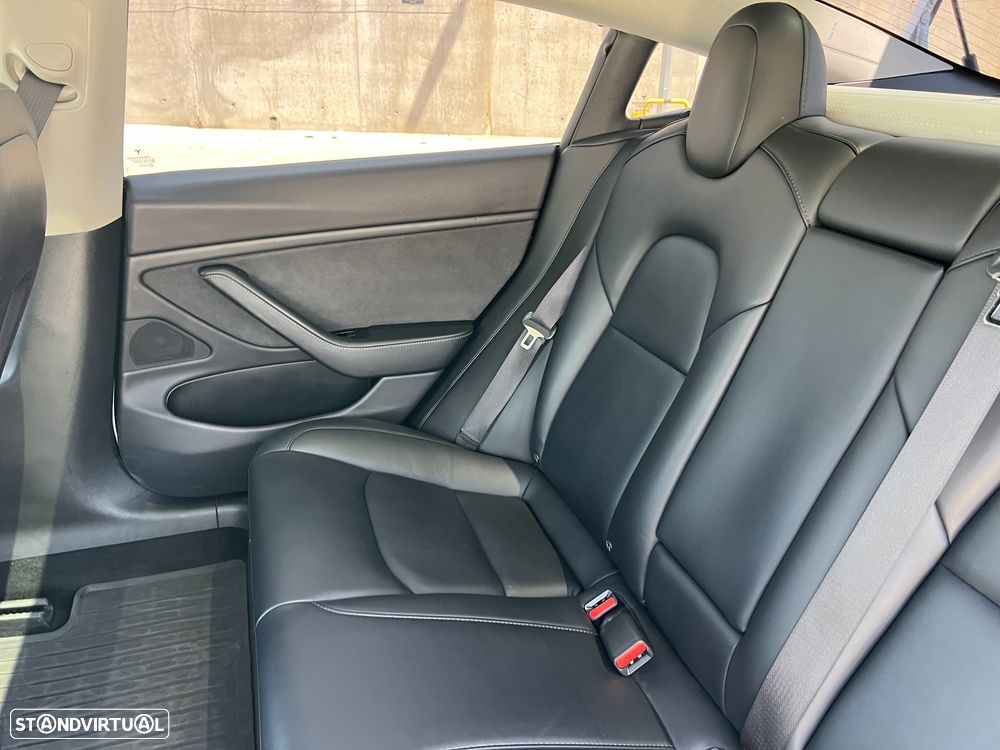 Tesla Model 3 Long Range AWD Dual Motor - 31