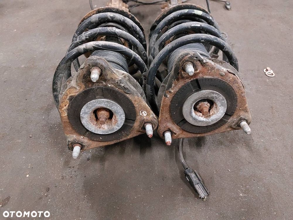 AMORTYZATOR SPRĘŻYNA ZWROTNICA LEWY PRZÓD + PRAWY PRZÓD KIA CEED II - 2