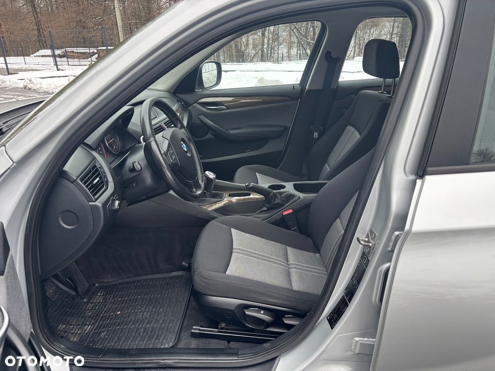 BMW X1 sDrive20d - 13