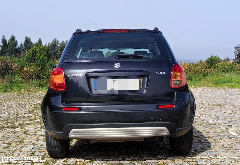 Suzuki SX4 1.6 DDiS GL Outdoor Line - 2