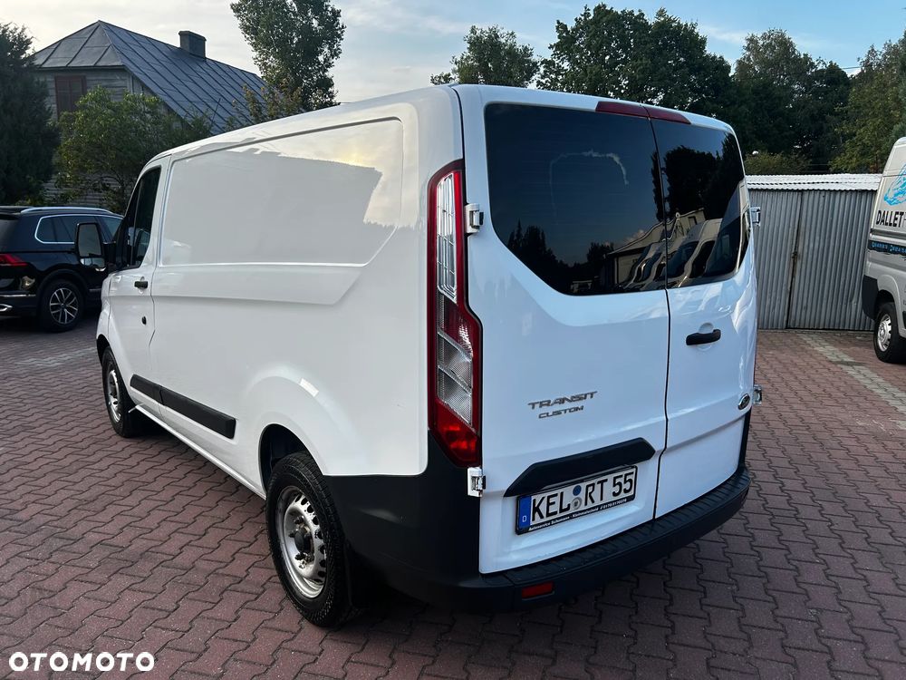 Ford TRANSIT CUSTOM - 7