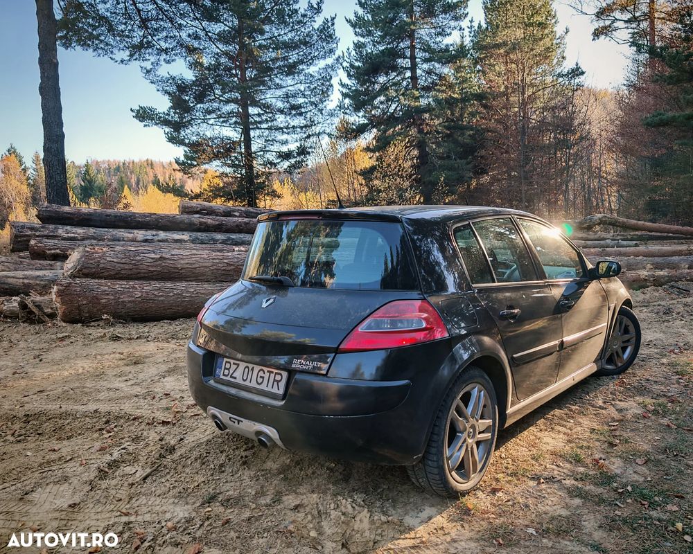 Renault Megane 2.0 dCi GT - 29