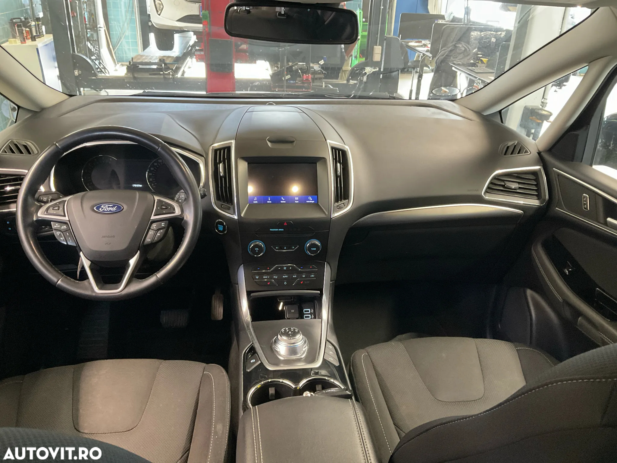 Ford S-Max 2.0 TDCi Powershift Titanium - 6