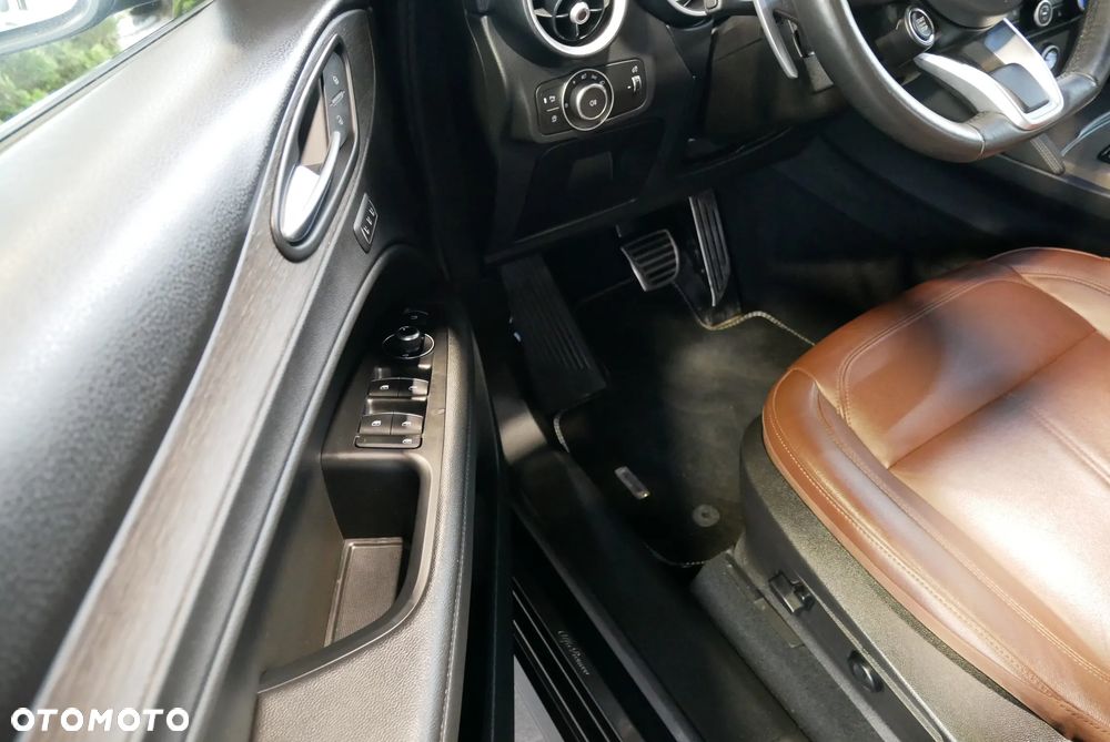 Alfa Romeo Stelvio 2.0 Turbo TI Q4 - 23