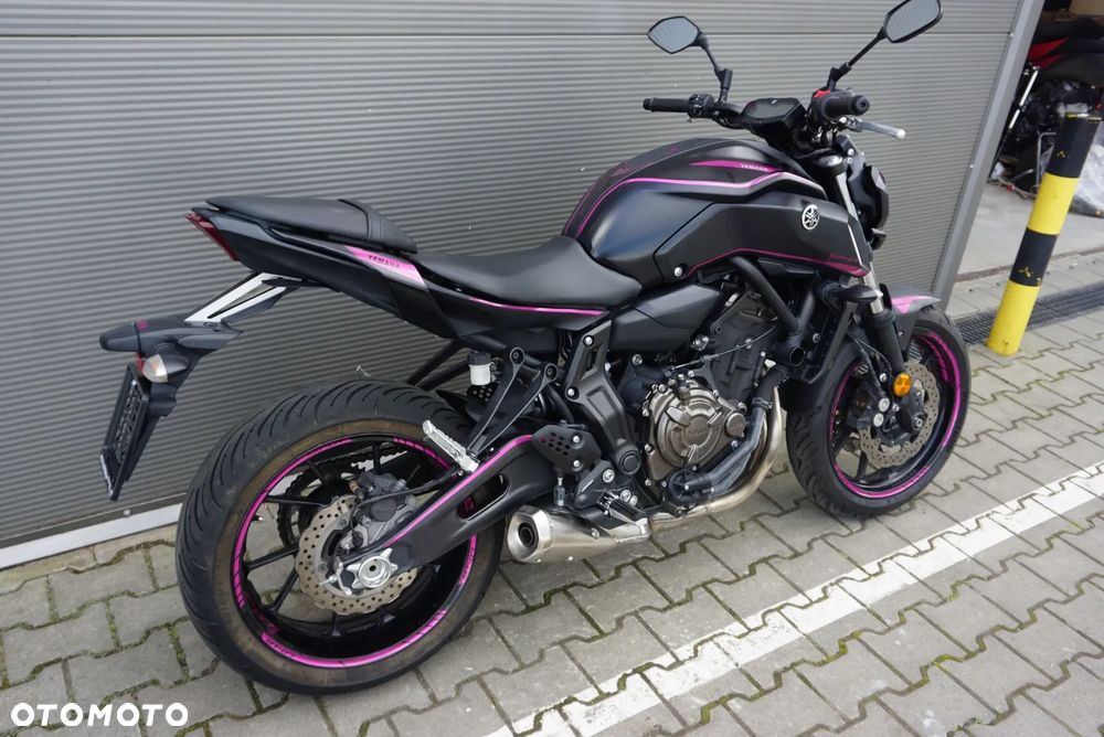 Yamaha MT - 4
