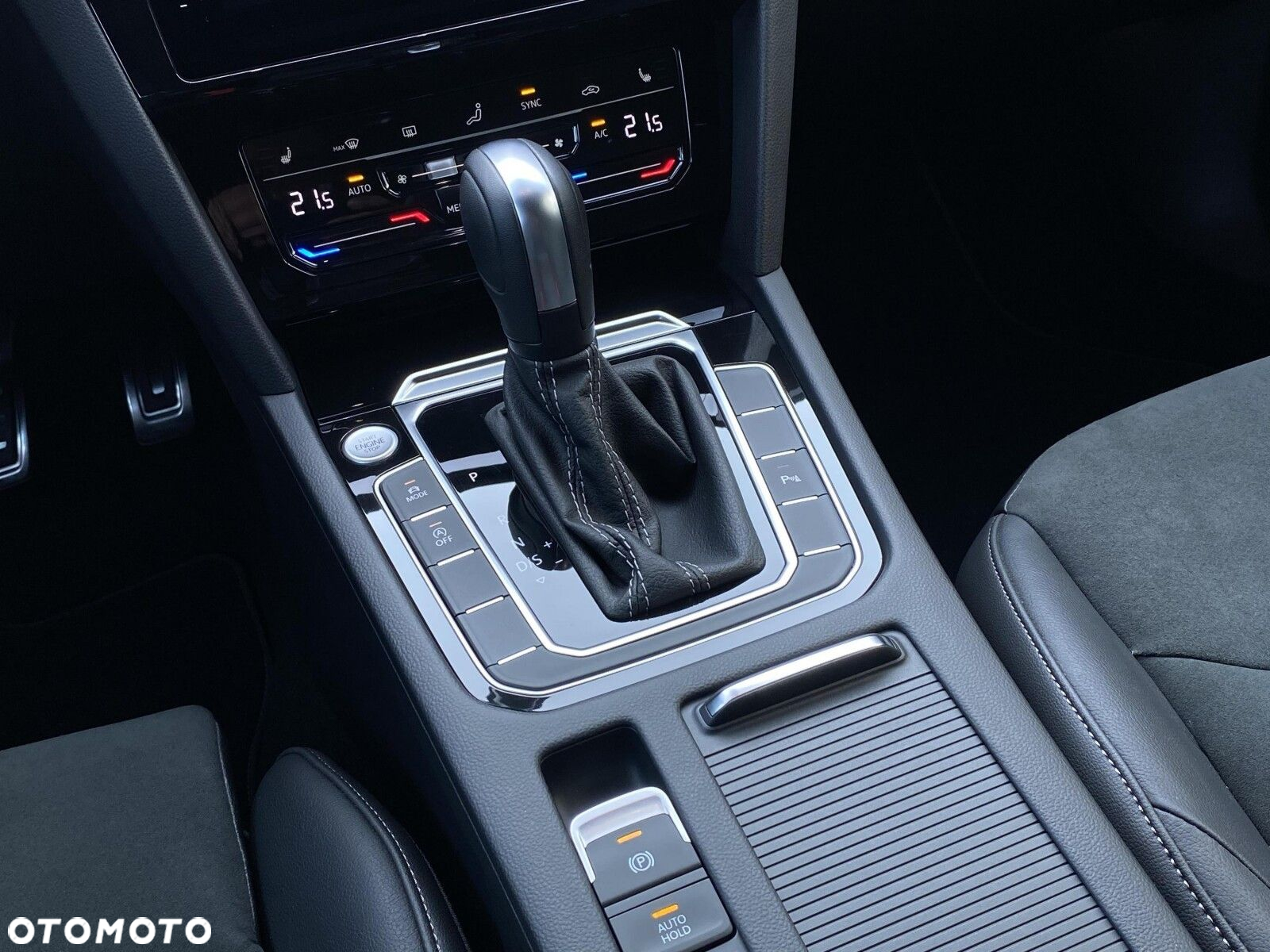 Volkswagen Arteon 2.0 TSI R-Line DSG - 16