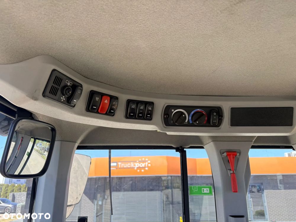 Caterpillar 930M - 29