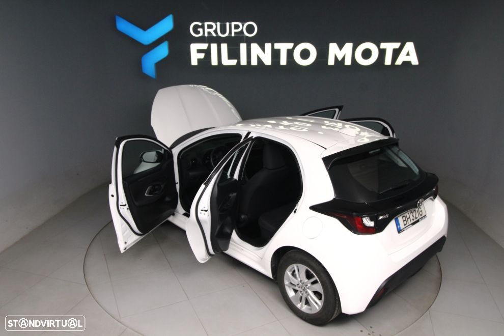 Toyota Yaris 1.5 HDF Comfort Plus - 11