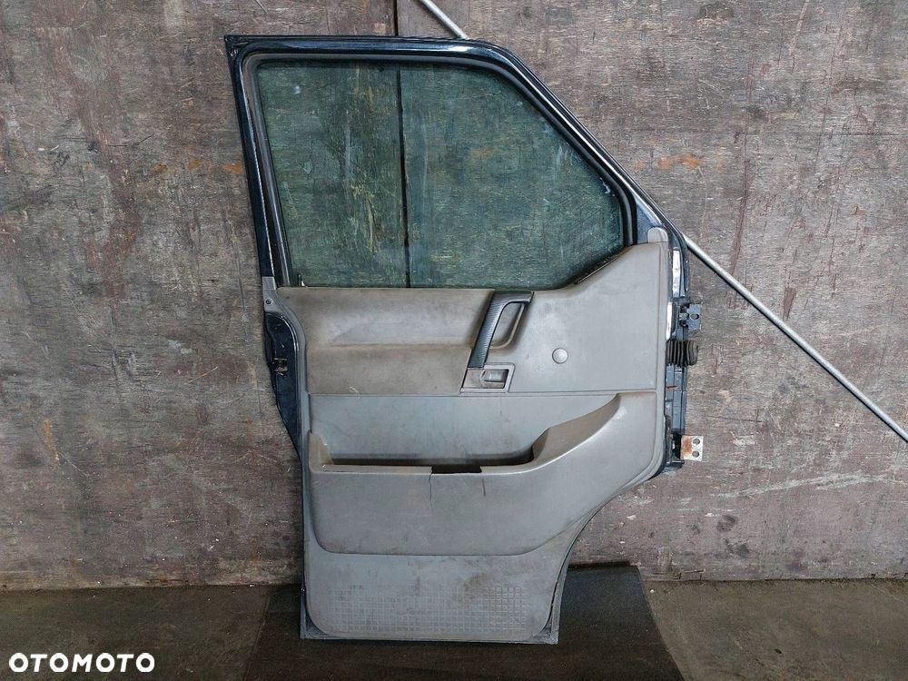 DRZWI KOMPLETNE LEWY PRZÓD TRANSPORTER T4 VW T4 LC9Z - 4