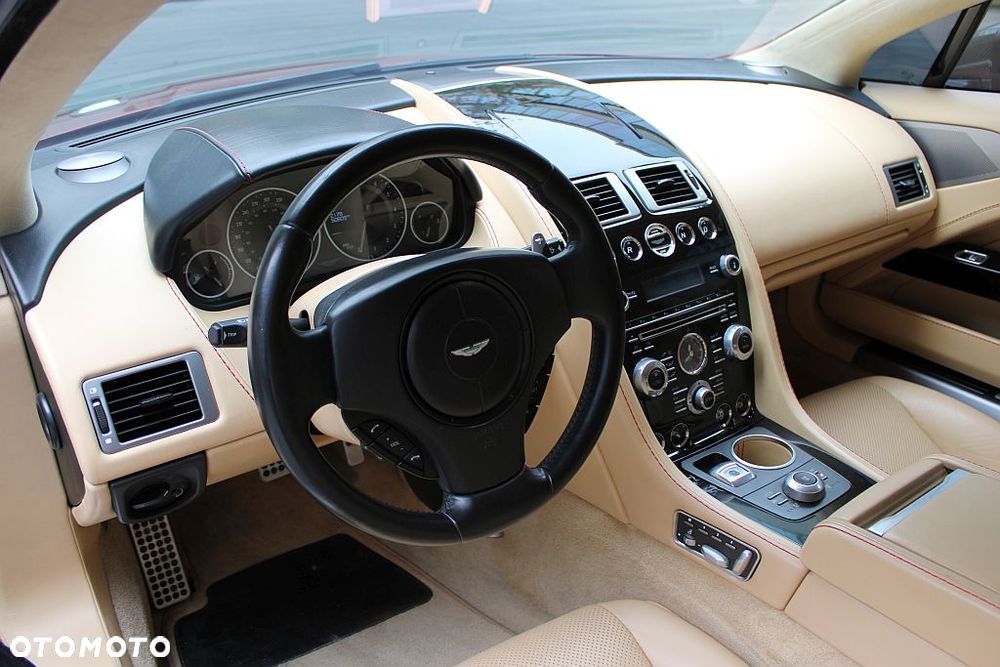 Aston Martin Rapide S - 19