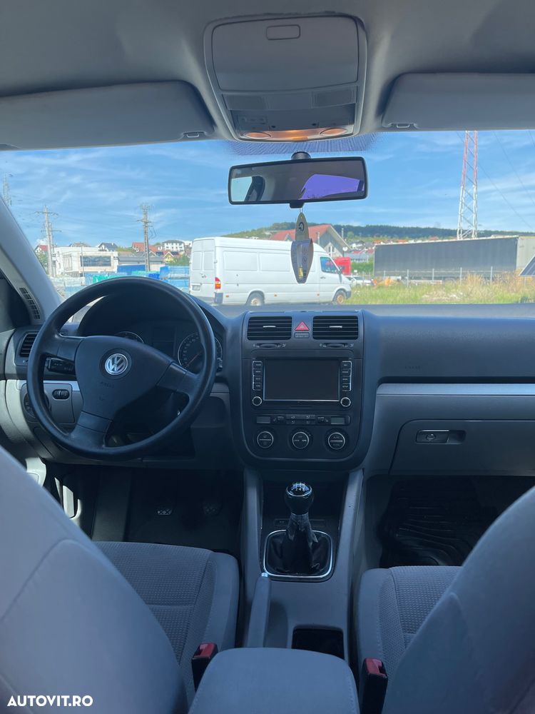 Volkswagen Jetta 2.0 FSI Comfortline - 10