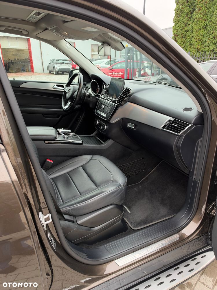 Mercedes-Benz GLE 350 d 4Matic 9G-TRONIC AMG Line - 6