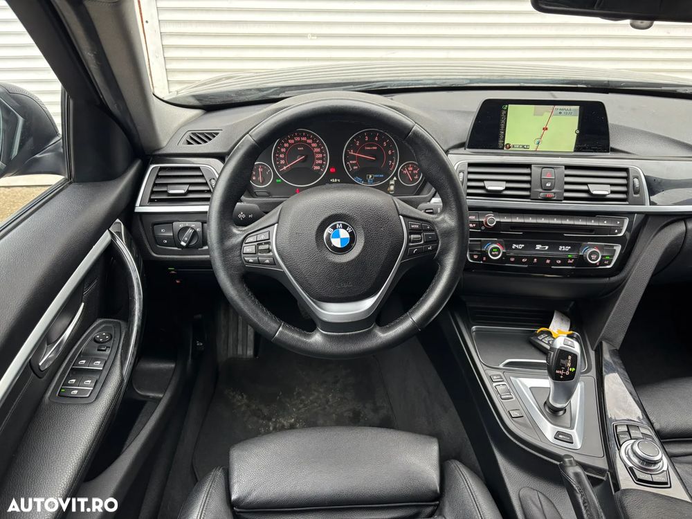 BMW Seria 3 330e iPerformance Sport Line - 3