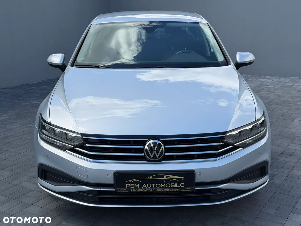 Volkswagen Passat 2.0 TDI EVO Essence - 6