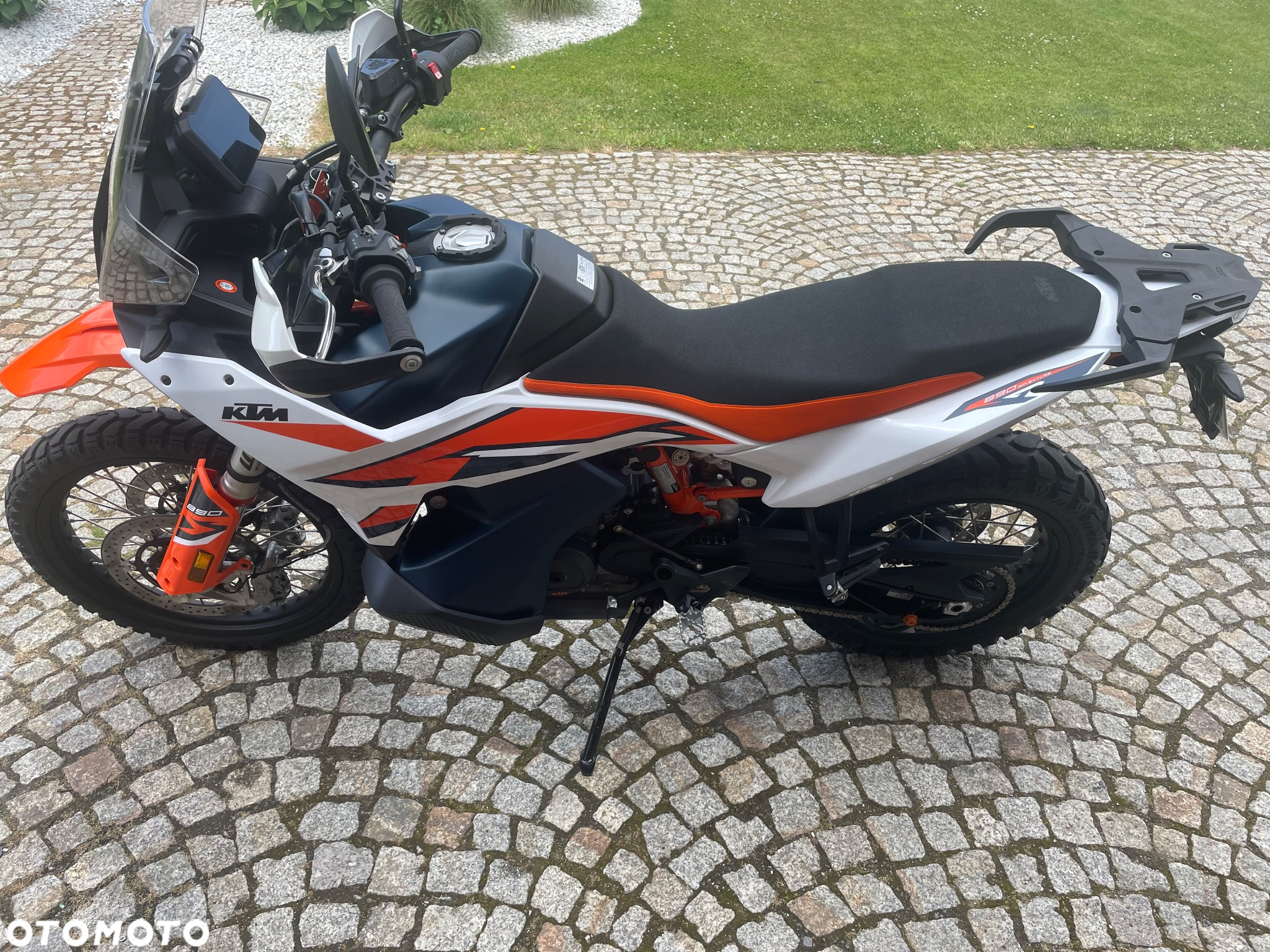 KTM Adventure - 13